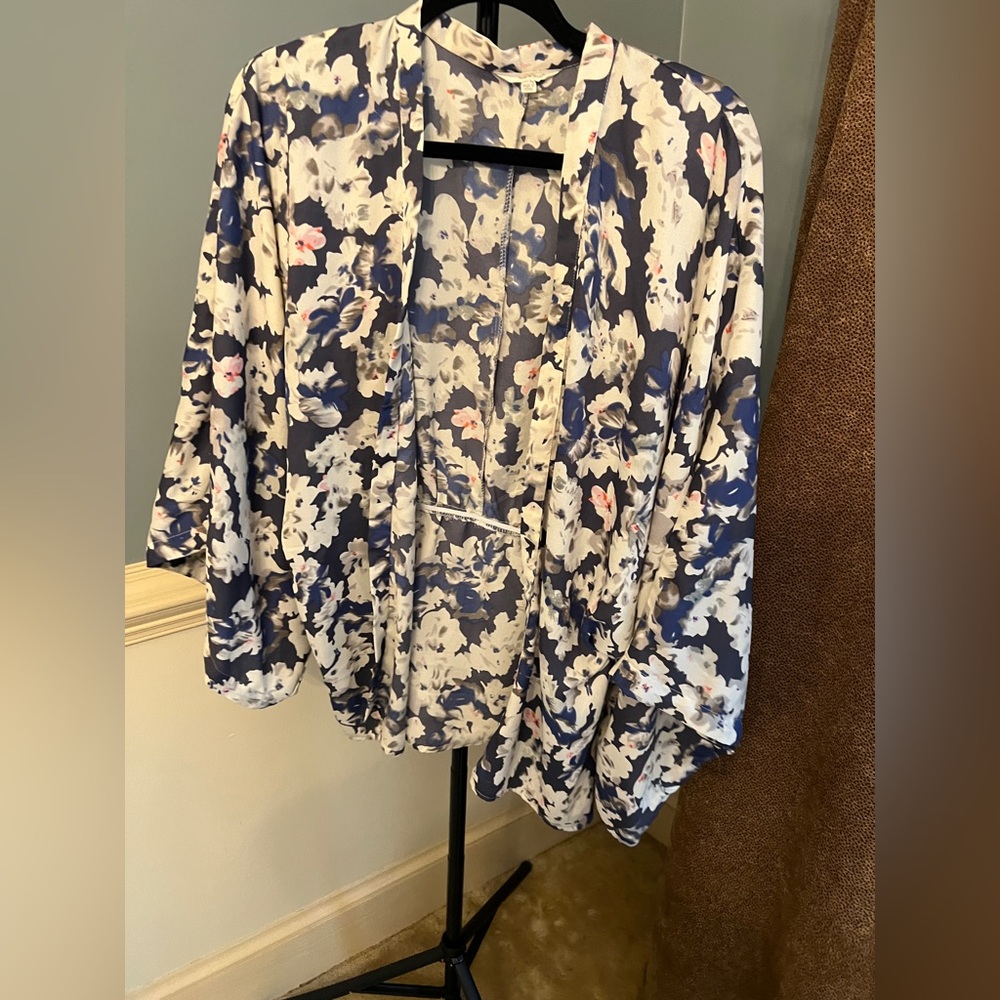 Sim & Sam Floral Kimono Cardigan small medium‎ blue gray